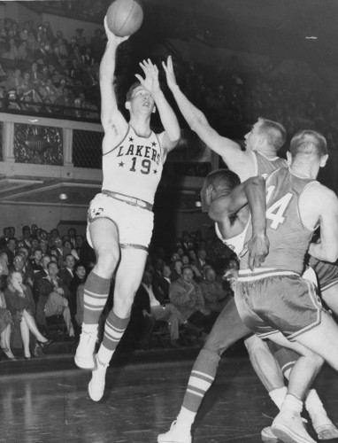 Lot Detail - Mid 1950's Vern Mikkelsen Minneapolis Lakers Game