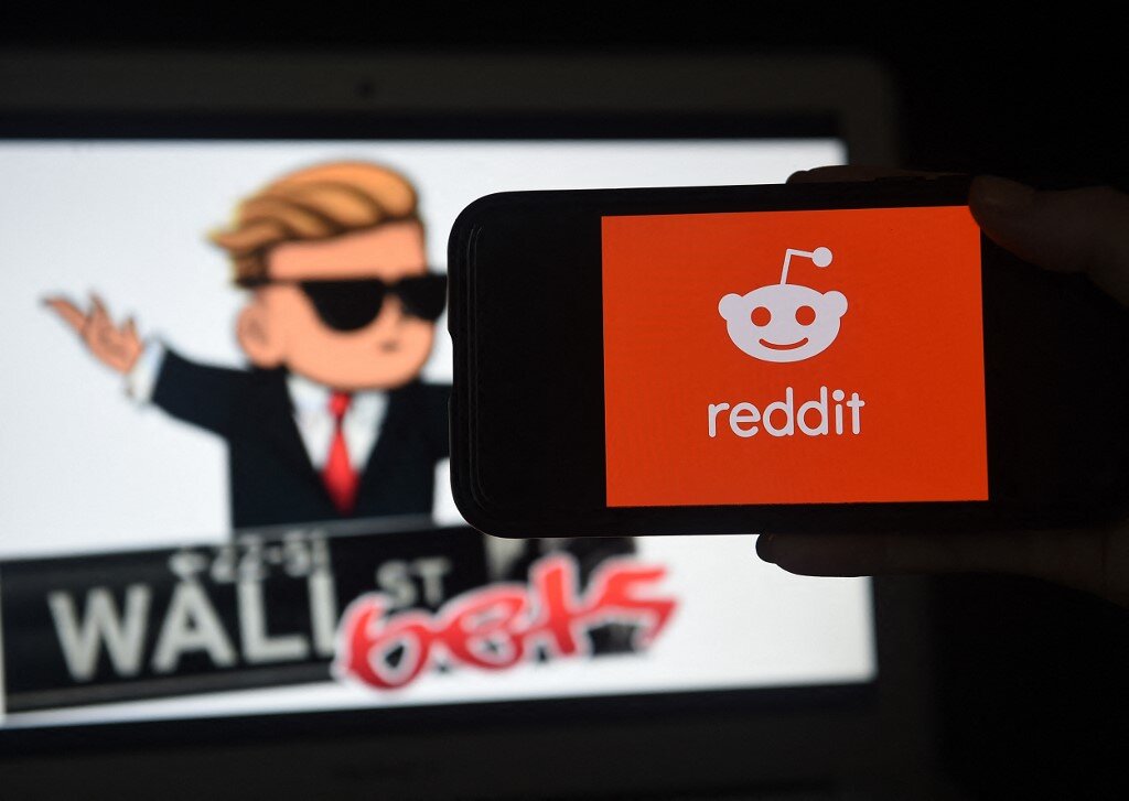 Reddit, the Talk of the Internet, Raises $250 Million - The New York Times